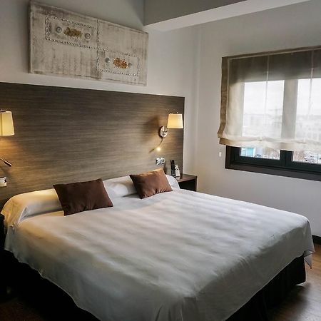 Suites Coruna La Coruña Eksteriør bilde