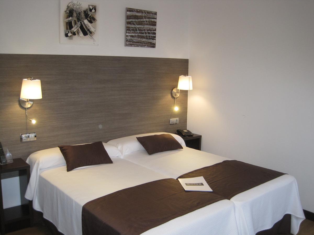 Suites Coruna La Coruña Eksteriør bilde