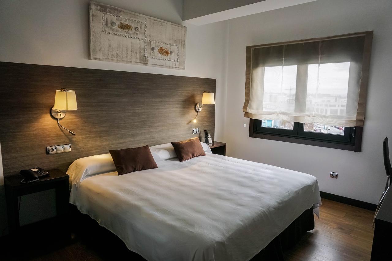 Suites Coruna La Coruña Eksteriør bilde